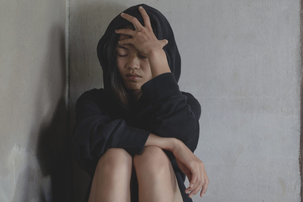 Heroin Withdrawal - Symptoms, Warnings & Treatment