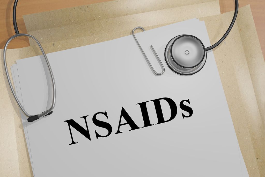 Tramadol vs. Ibuprofen: Understanding Their Differences and Safe Usage