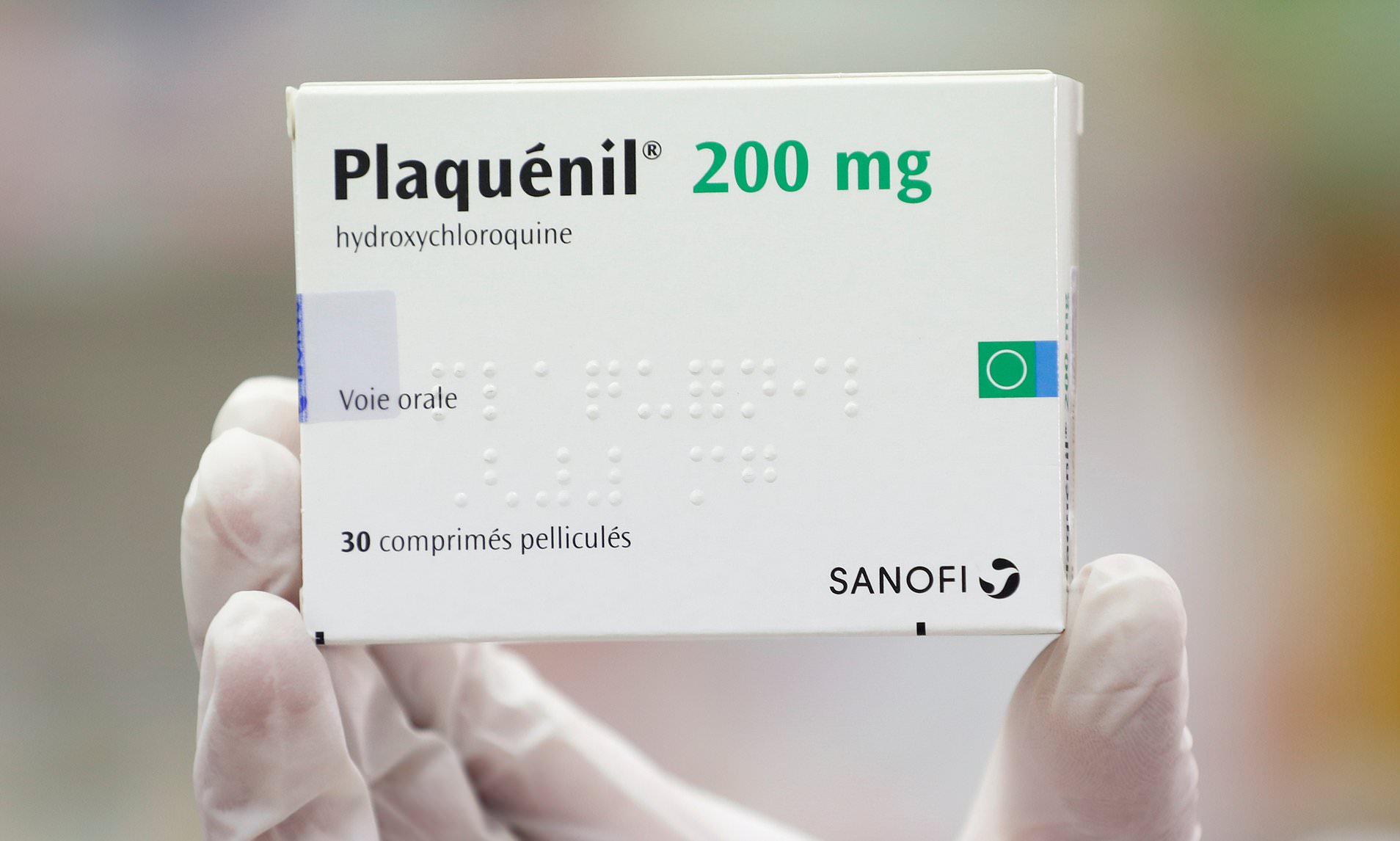 Hydroxychloroquine Sulfate (Plaquenil) 200 mg packaging and bottle